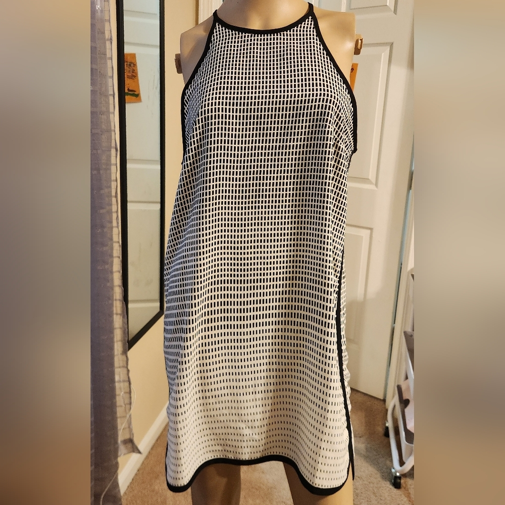 Forever 21 Black and White Backless Dress - Picture 2 of 3